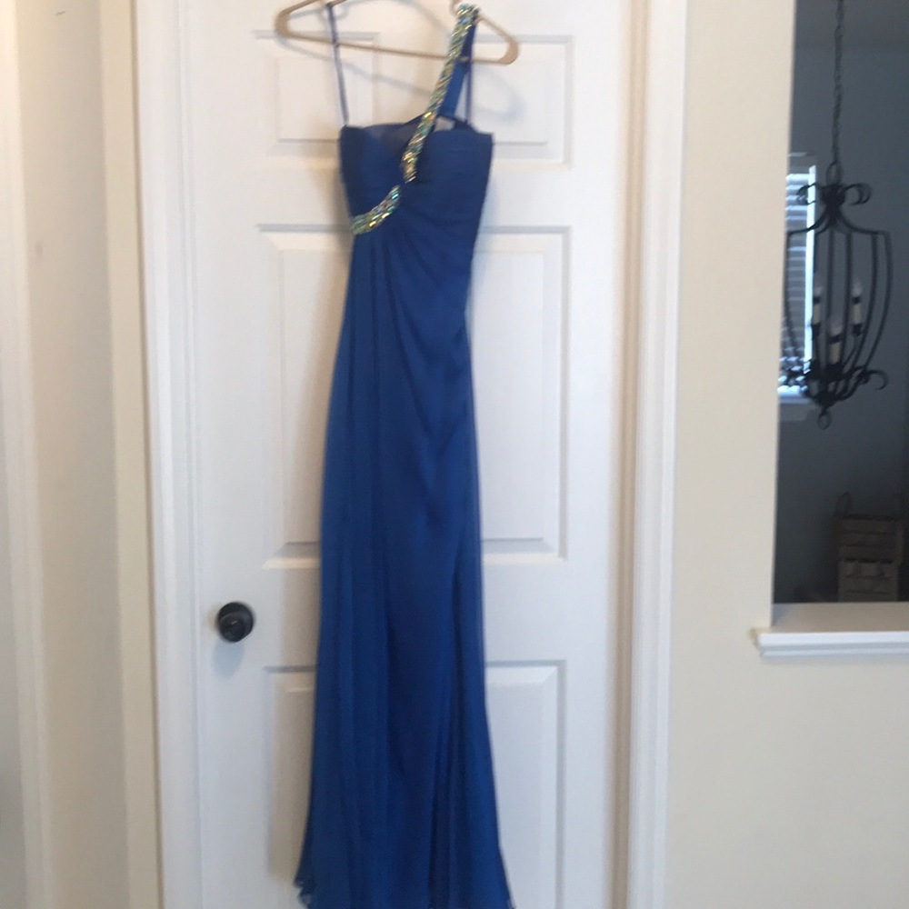 Blue one shoulder prom dress